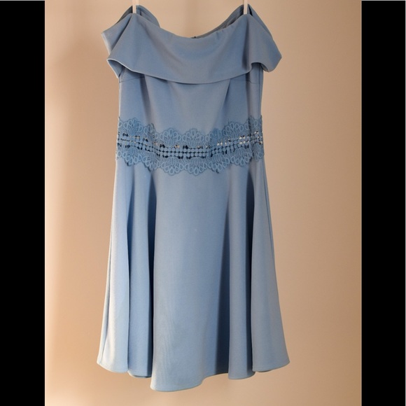 B. Darlin Blue Dress 👗 - Picture 2 of 9